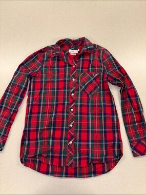 EUC Vineyard Vines Red Blue and Green Plaid Button-Down Shirt Holiday Size 0